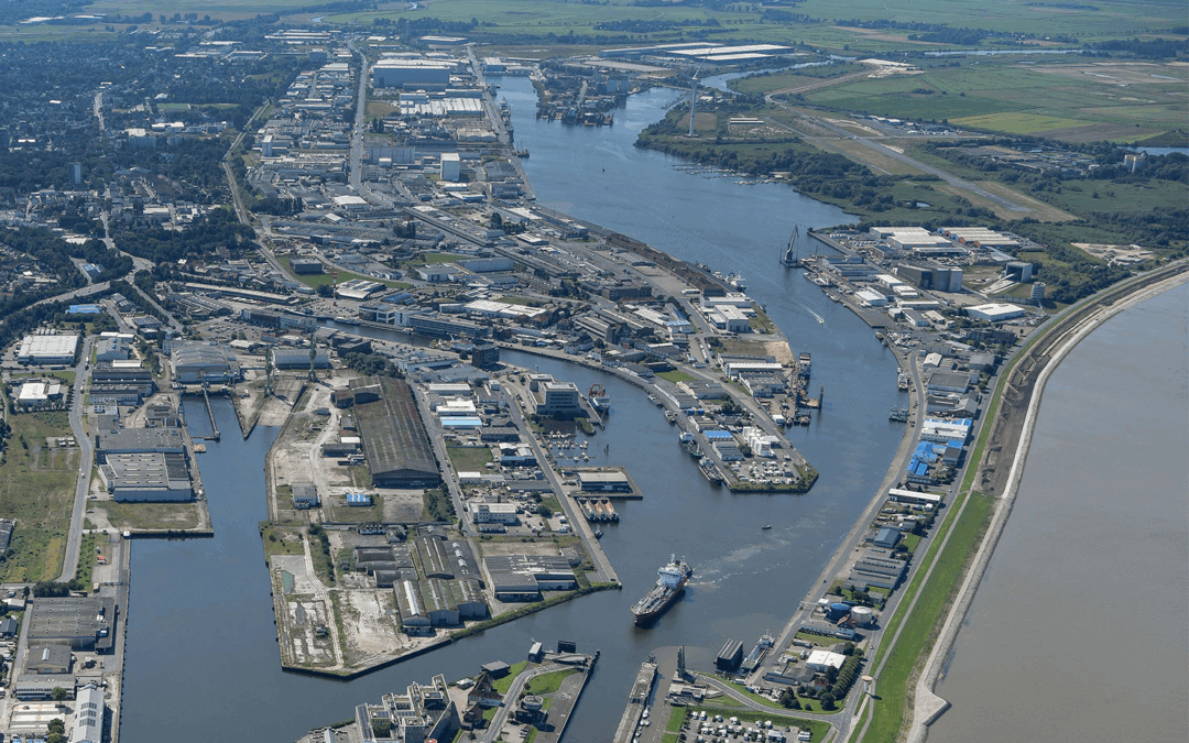 Abriss schafft Raum für neues Gewerbegrundstück im Fischereihafen