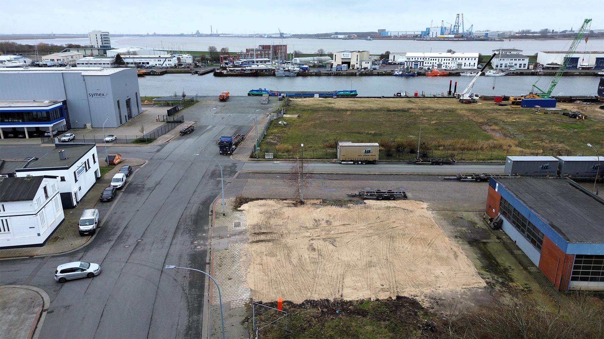 Luftaufnahme der Kaperstraße im Fischereihafen Bremerhaven
