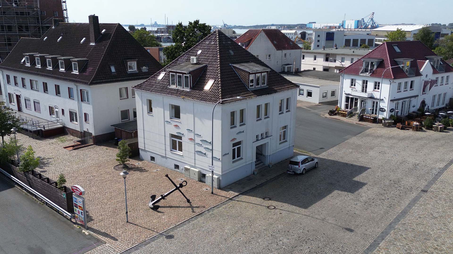 Unbenannt-1_0000_DJI_0904 Luftaufnahme Fischkai 31 vor den Sanierungsarbeiten.