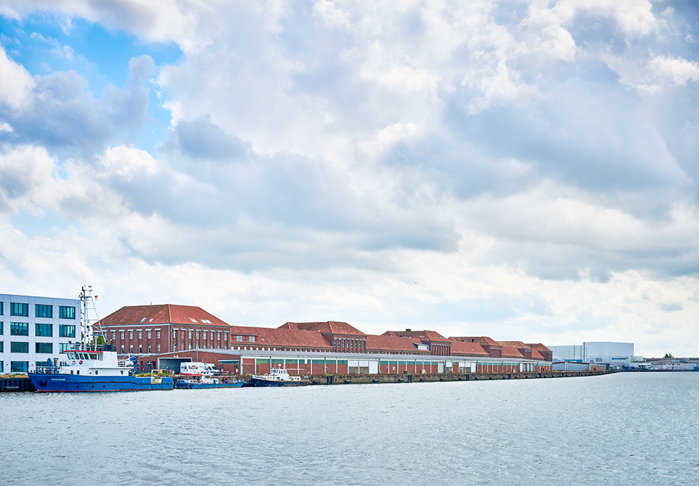 Die Halle X wird von der FBG saniert, um sie als Standort für Unternehmen und wissenschaftliche Institutionen zu nutzen.